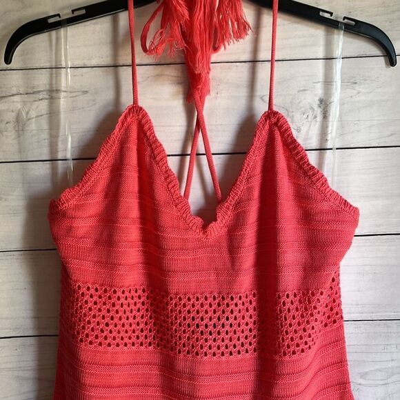 Almost Famous crochet mini dress - Picture 2 of 8